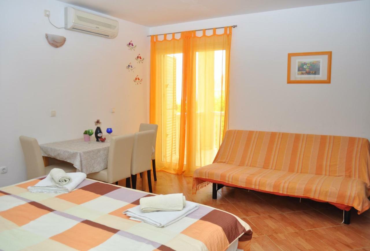 Apartments Ivica Makarska Eksteriør bilde